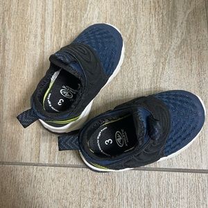 Infant size 3 athletic tennis shoes
